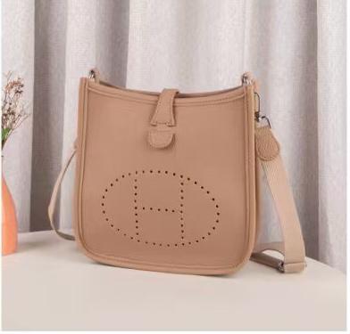 Hermès Evelyne III Bag