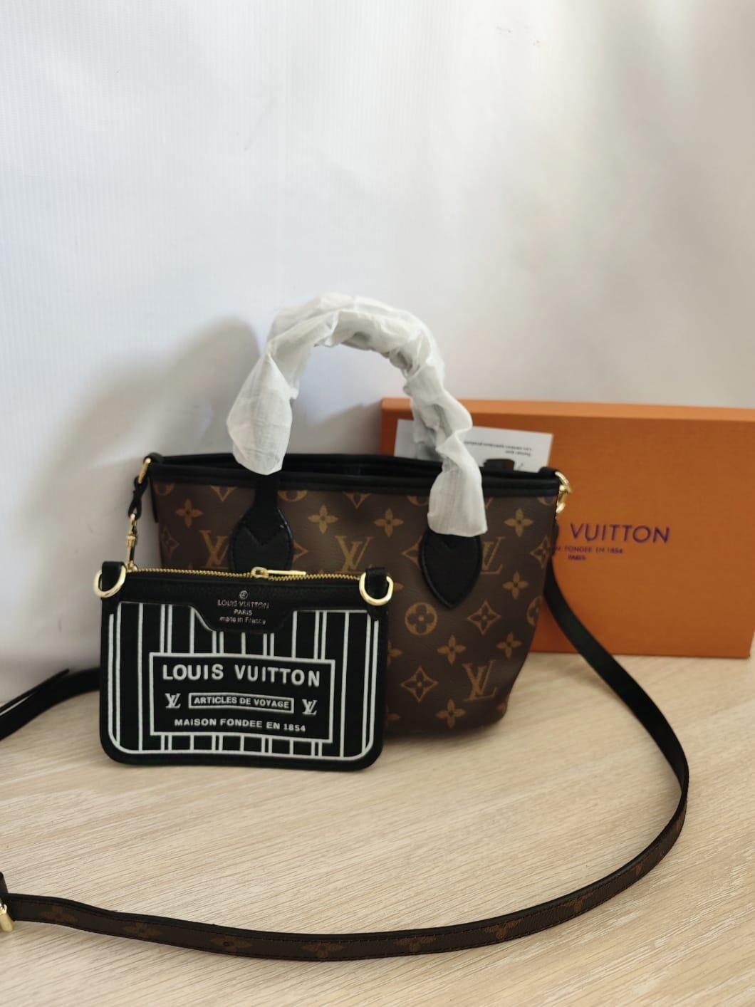 Louis Vuitton Neverfull BB