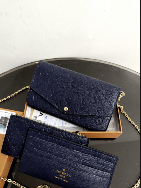 Louis Vuitton Félicie Pochette in Monogram Empreinte Leather
