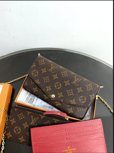 Louis Vuitton Félicie Pochette in Monogram Empreinte Leather