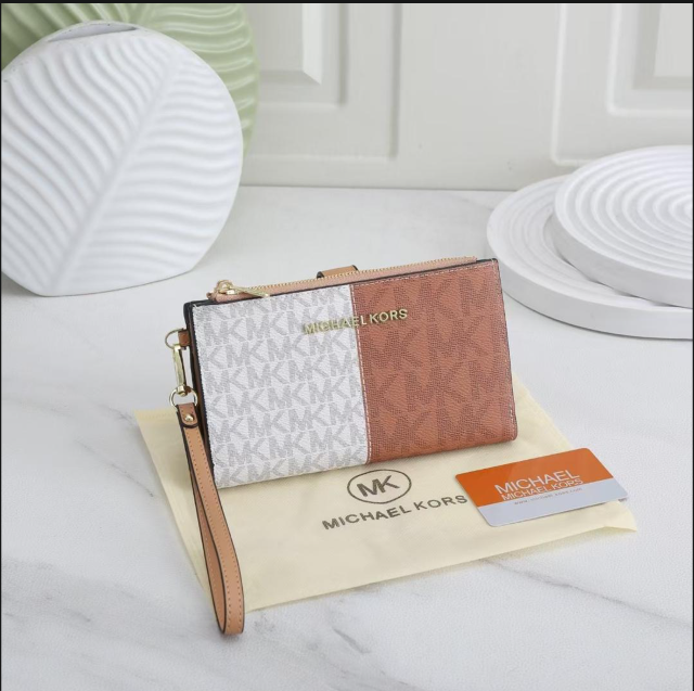 Michael Kors Jet Set Travel Double Zip Wristlet