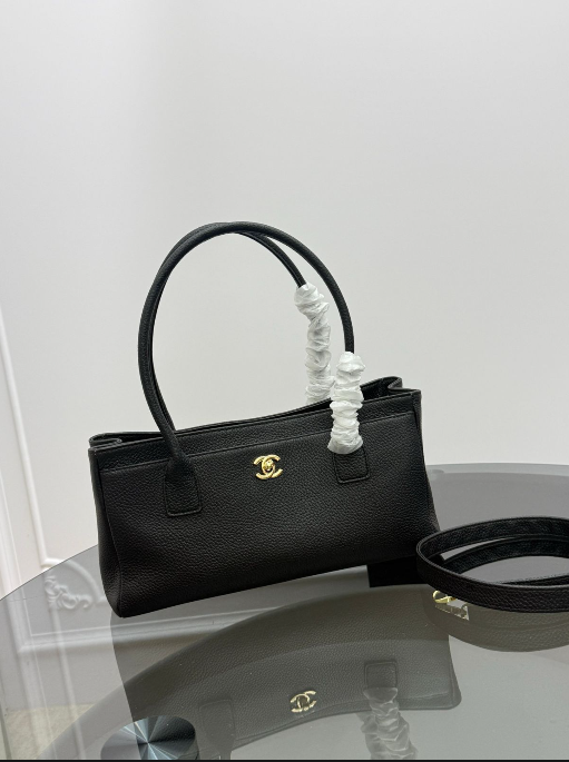 Chanel Caviar Neo Executive East-West Tote Bag