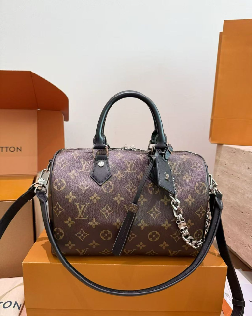 Vuitton Monogram Speedy Bandoulière