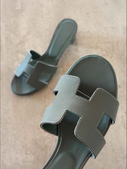 Hermès Oasis Sandals