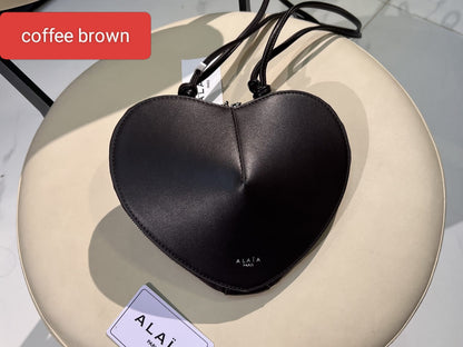 Heart-shaped Shoulder Bag