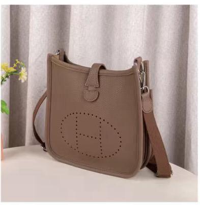 Hermès Evelyne III Bag