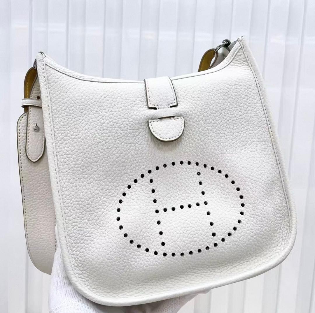 Hermès Evelyne III Bag